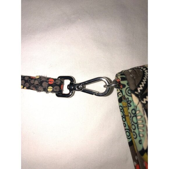 Vera Bradley Flower Shower Wristlet Clutch Wallet Phone Floral Turn Lock Quilted - Picture 8 of 9